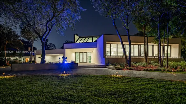 $3,295,000 | 11861 Northwest 4th Street, Plantation, FL 33325