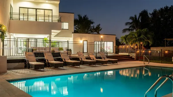$3,295,000 | 11861 Northwest 4th Street, Plantation, FL 33325