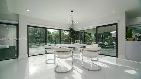 $3,295,000 | 11861 Northwest 4th Street, Plantation, FL 33325