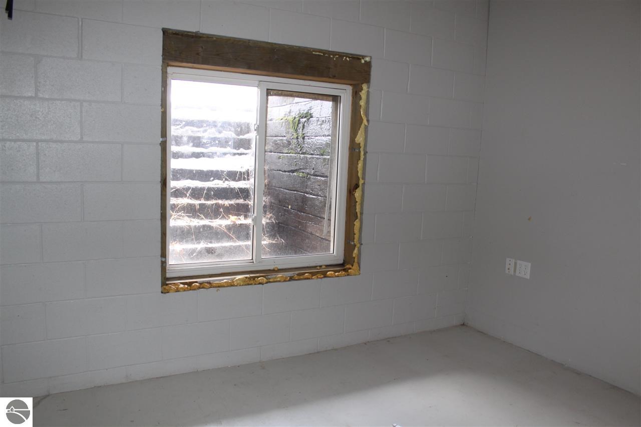 3353 East 2 1/2 Road Kingsley, MI 49649 - Photo 44 of 48 1783353-43.JPG