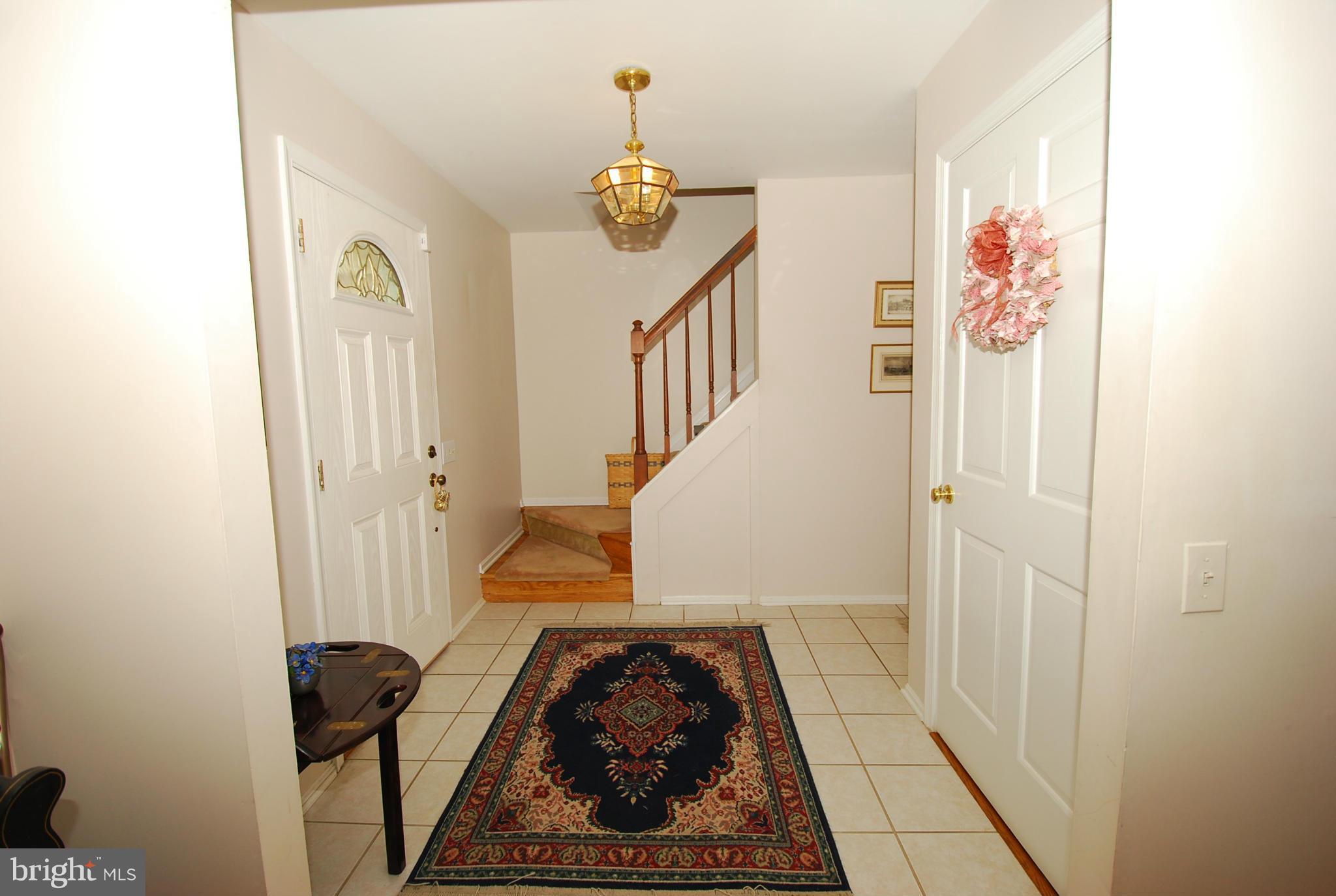 8008 Hilton Road Gaithersburg, MD 20882 - Photo 12 of 27 Interior (General)