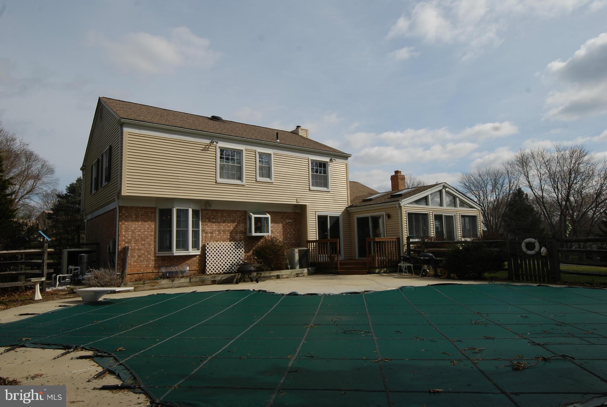 8008 Hilton Road Gaithersburg, MD 20882 - Photo 27 of 27 Exterior (Rear)