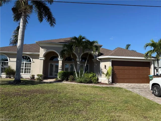 $798,500 | 2605 Beach Parkway West, Cape Coral, FL 33914