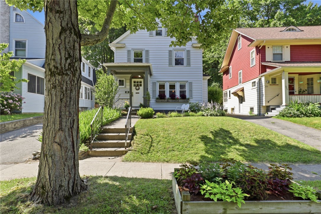 359 Rockingham Street Rochester, NY 14620 - Photo 2 of 36