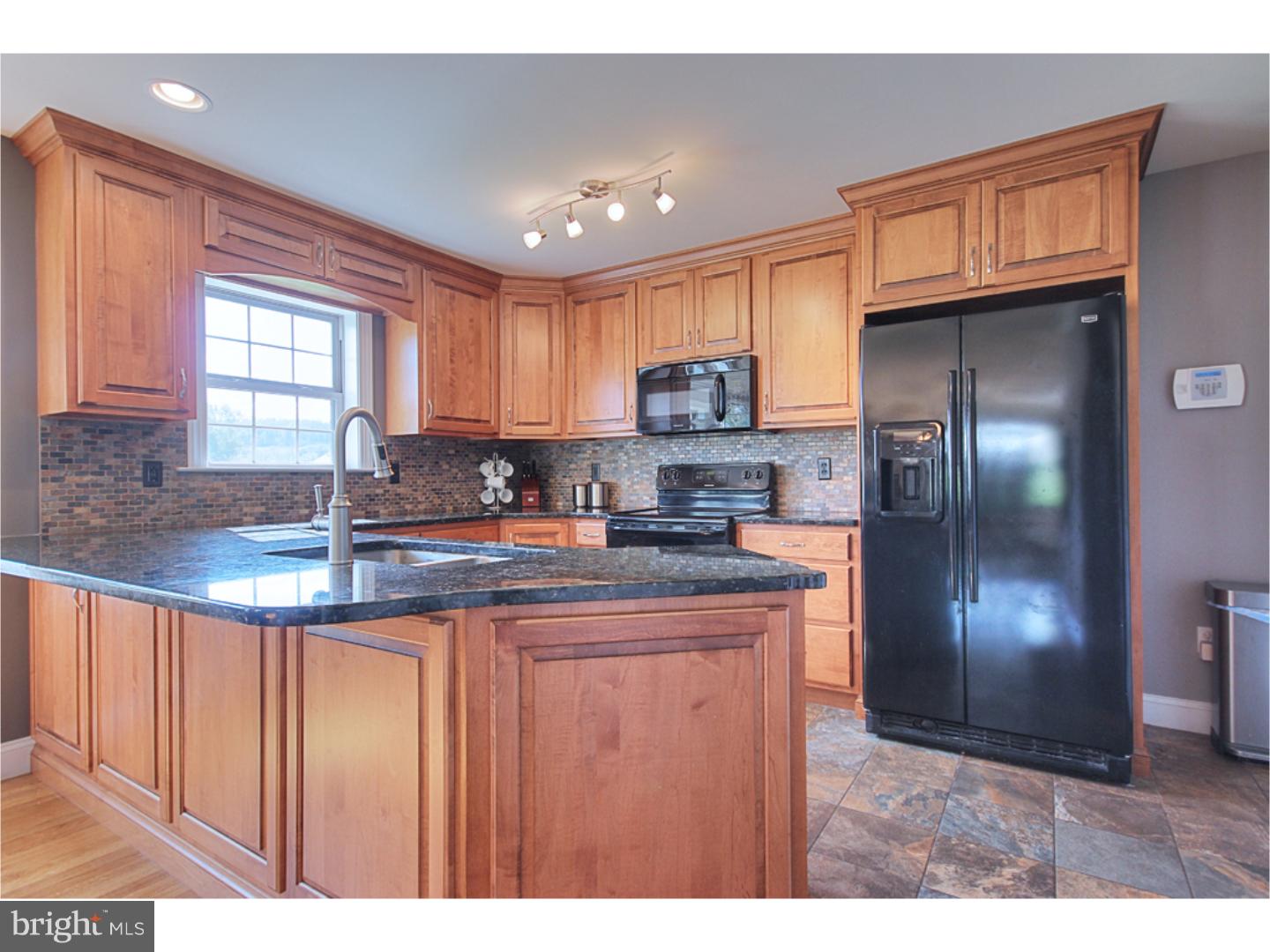 102 Cider Mill Road Mertztown, PA 19539 - Photo 10 of 24 Gallery Image 10