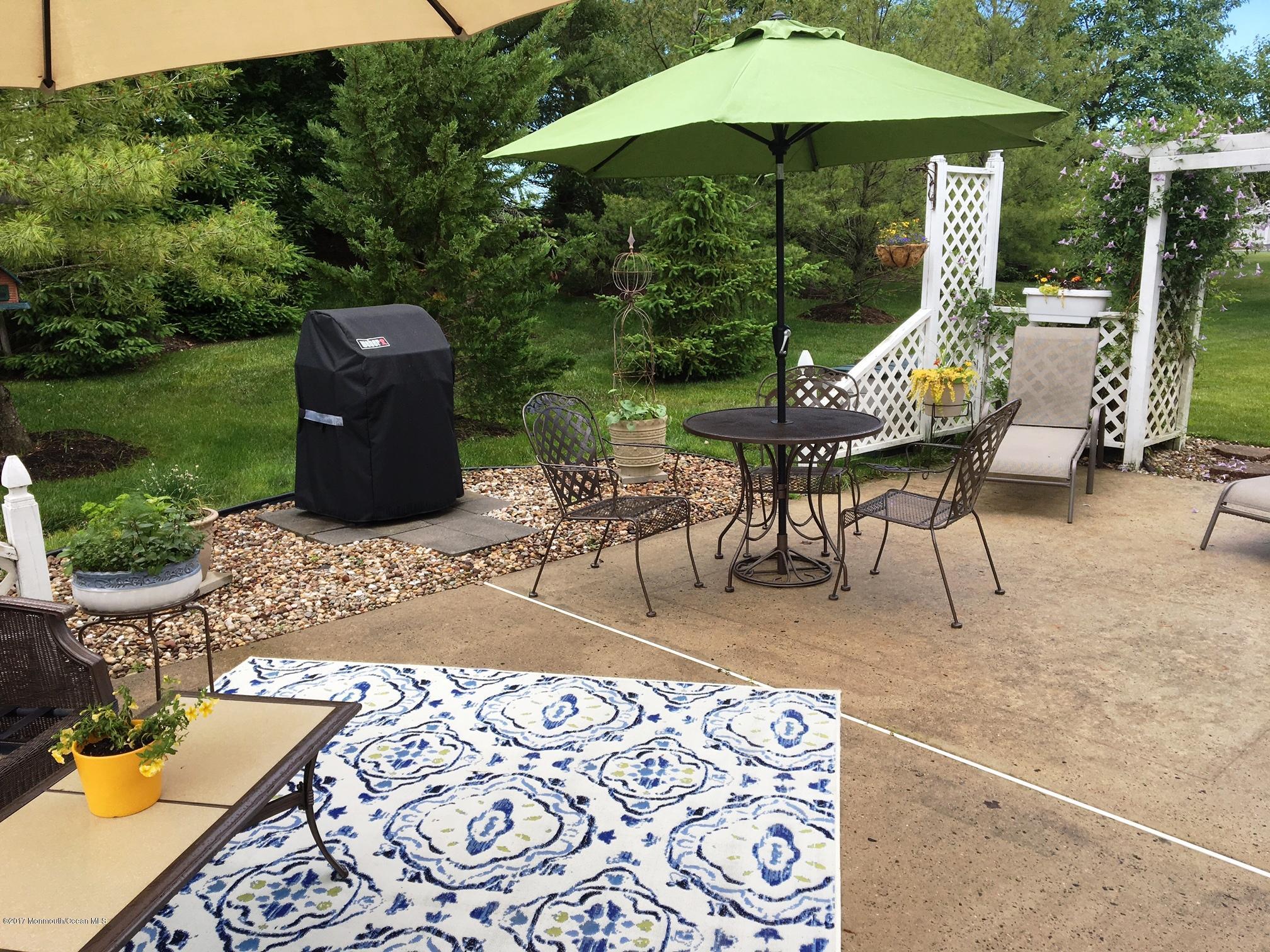 14 Drayton Road Manchester Township, NJ 08759 - Photo 13 of 25 Patio 2