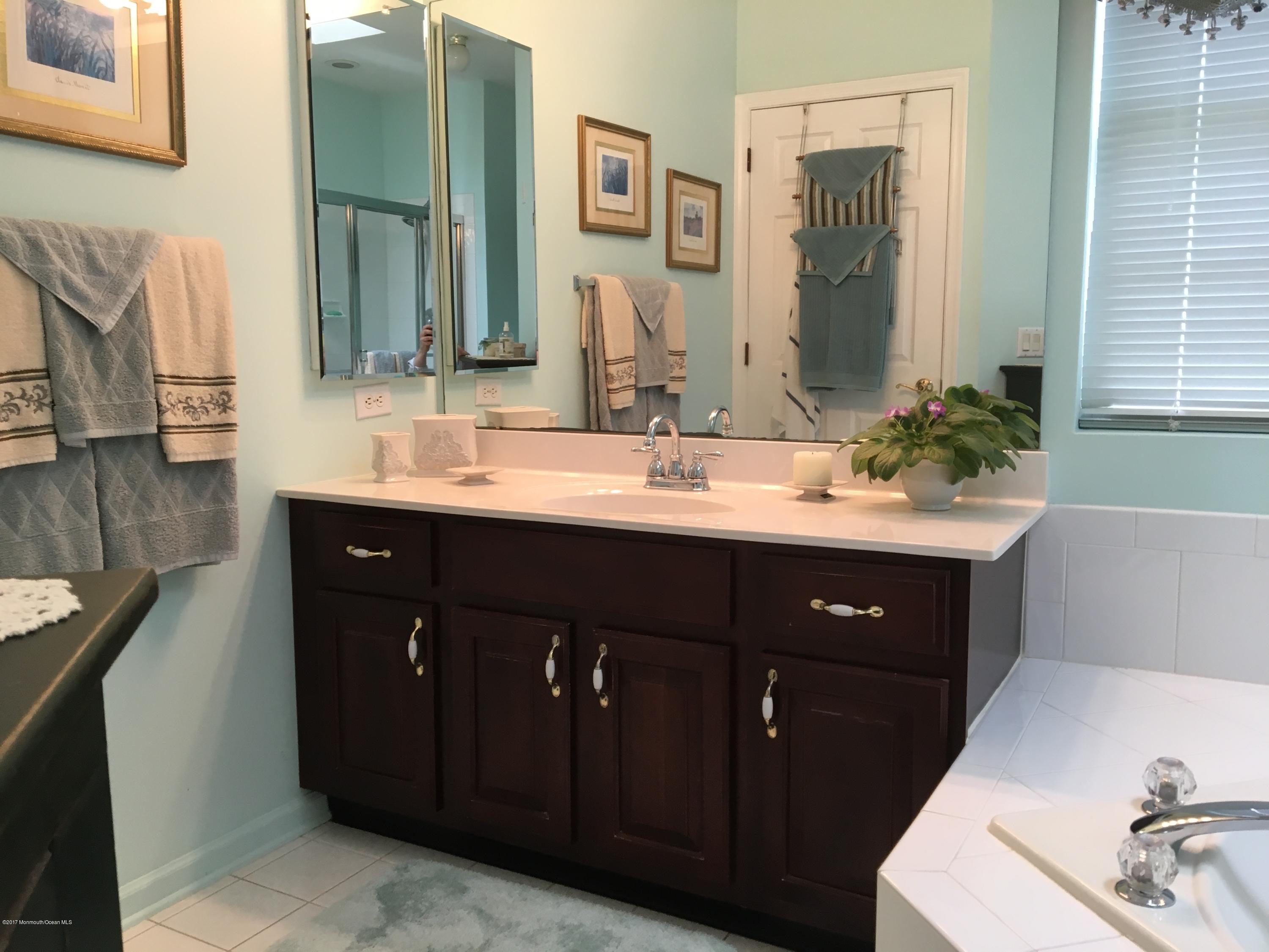 14 Drayton Road Manchester Township, NJ 08759 - Photo 8 of 25 M Bath