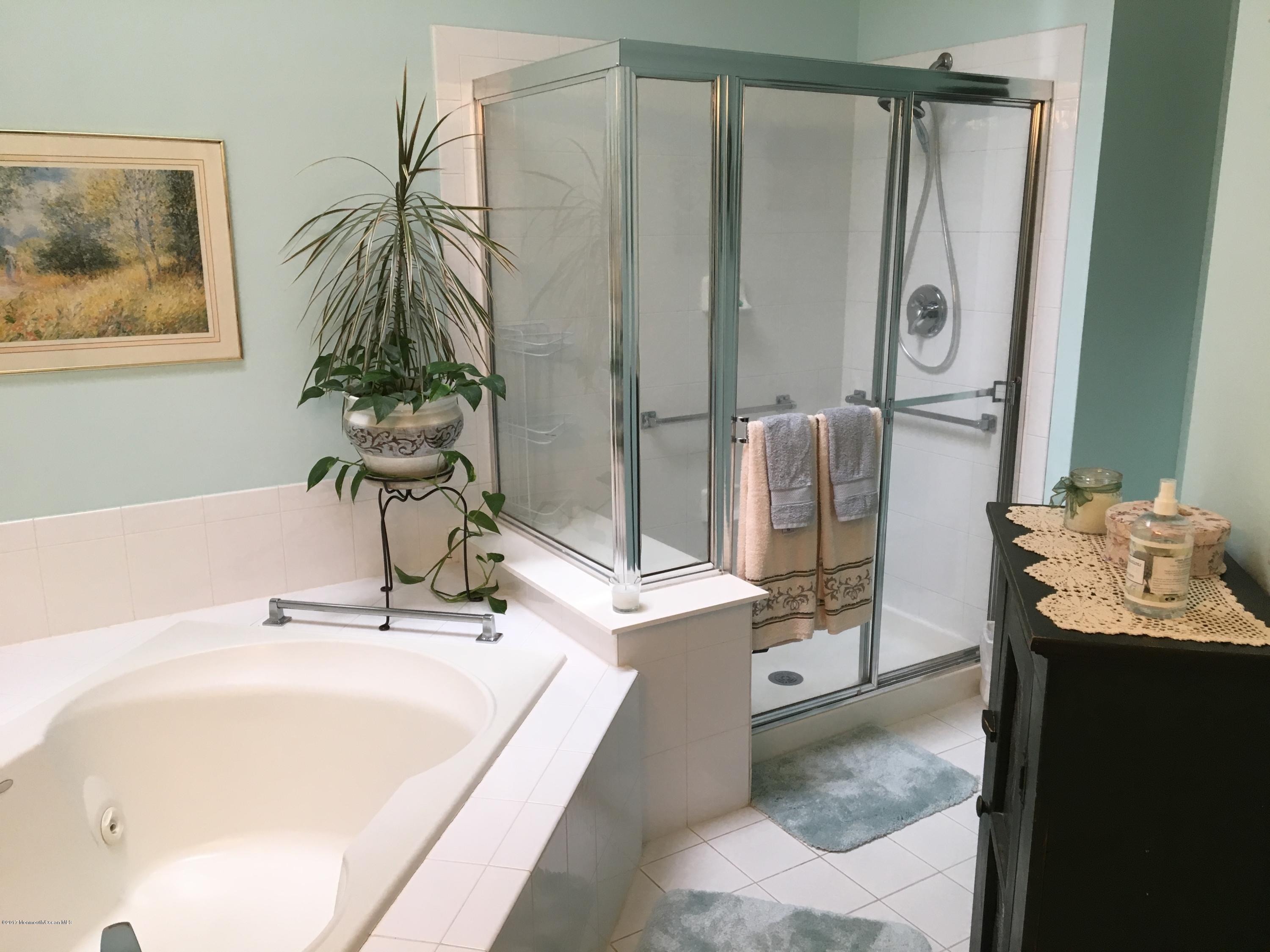 14 Drayton Road Manchester Township, NJ 08759 - Photo 9 of 25 M Bath 2