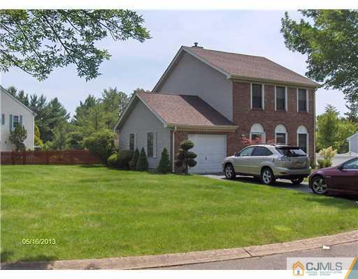 63 Rice Run East Brunswick, NJ 08816 - Photo 2 of 15 Gallery Image 2