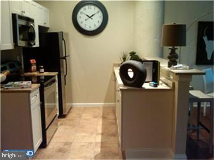2130 Arch Street, Unit 103 Philadelphia, PA 19103 - Photo 2 of 14