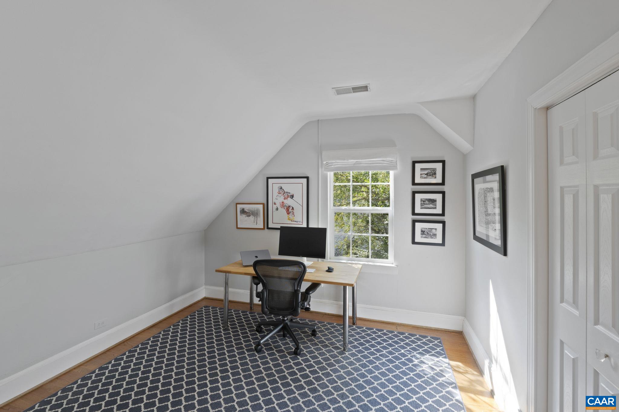 1535 Oxford Road Charlottesville, VA 22903 - Photo 25 of 46