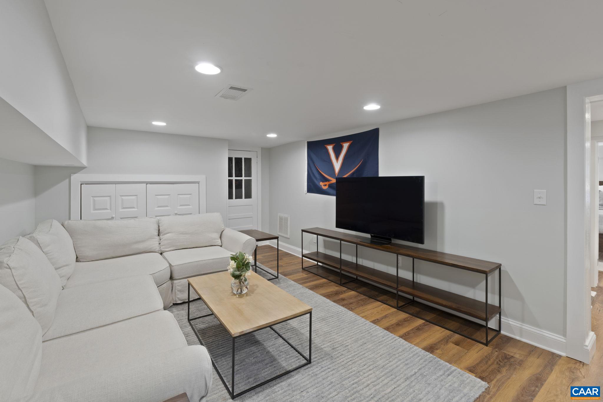 1535 Oxford Road Charlottesville, VA 22903 - Photo 33 of 46