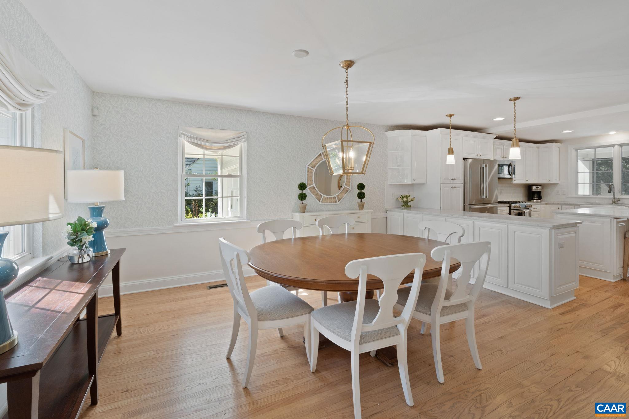 1535 Oxford Road Charlottesville, VA 22903 - Photo 4 of 46