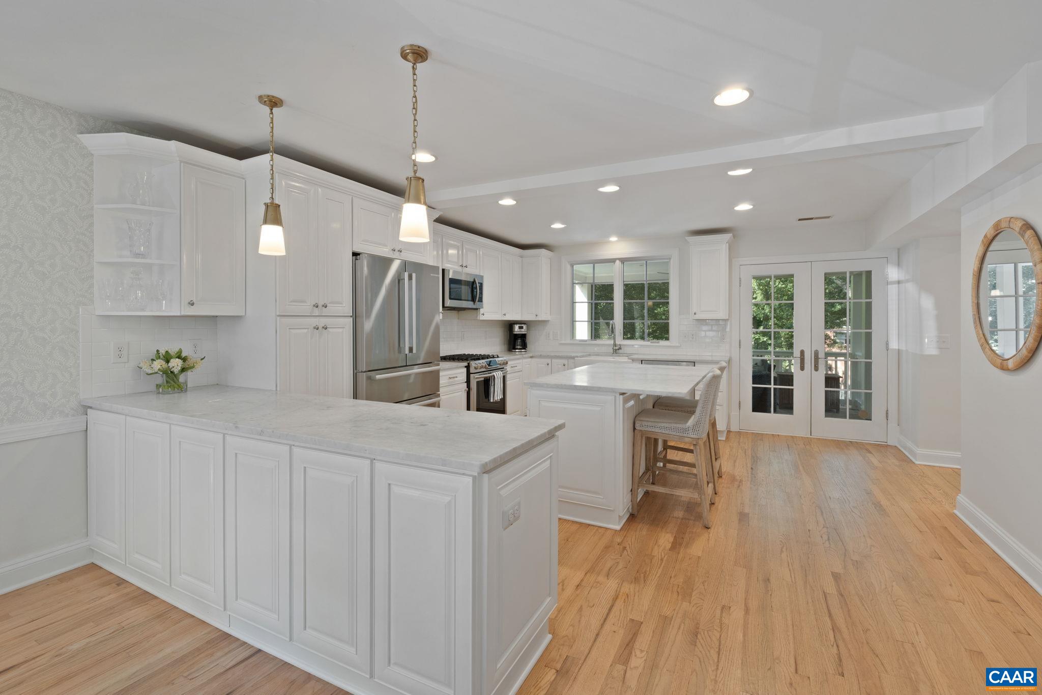 1535 Oxford Road Charlottesville, VA 22903 - Photo 6 of 46