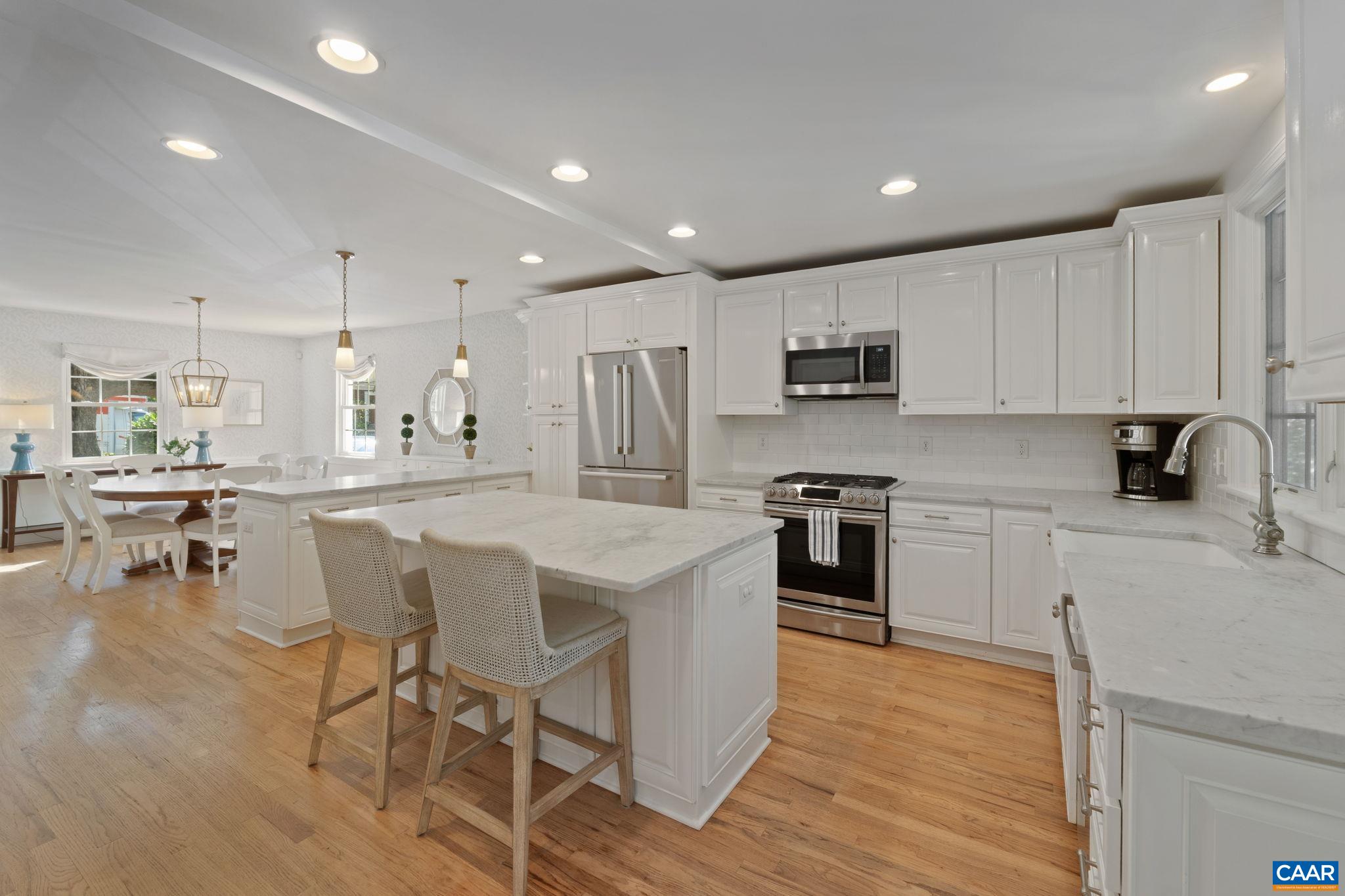 1535 Oxford Road Charlottesville, VA 22903 - Photo 8 of 46