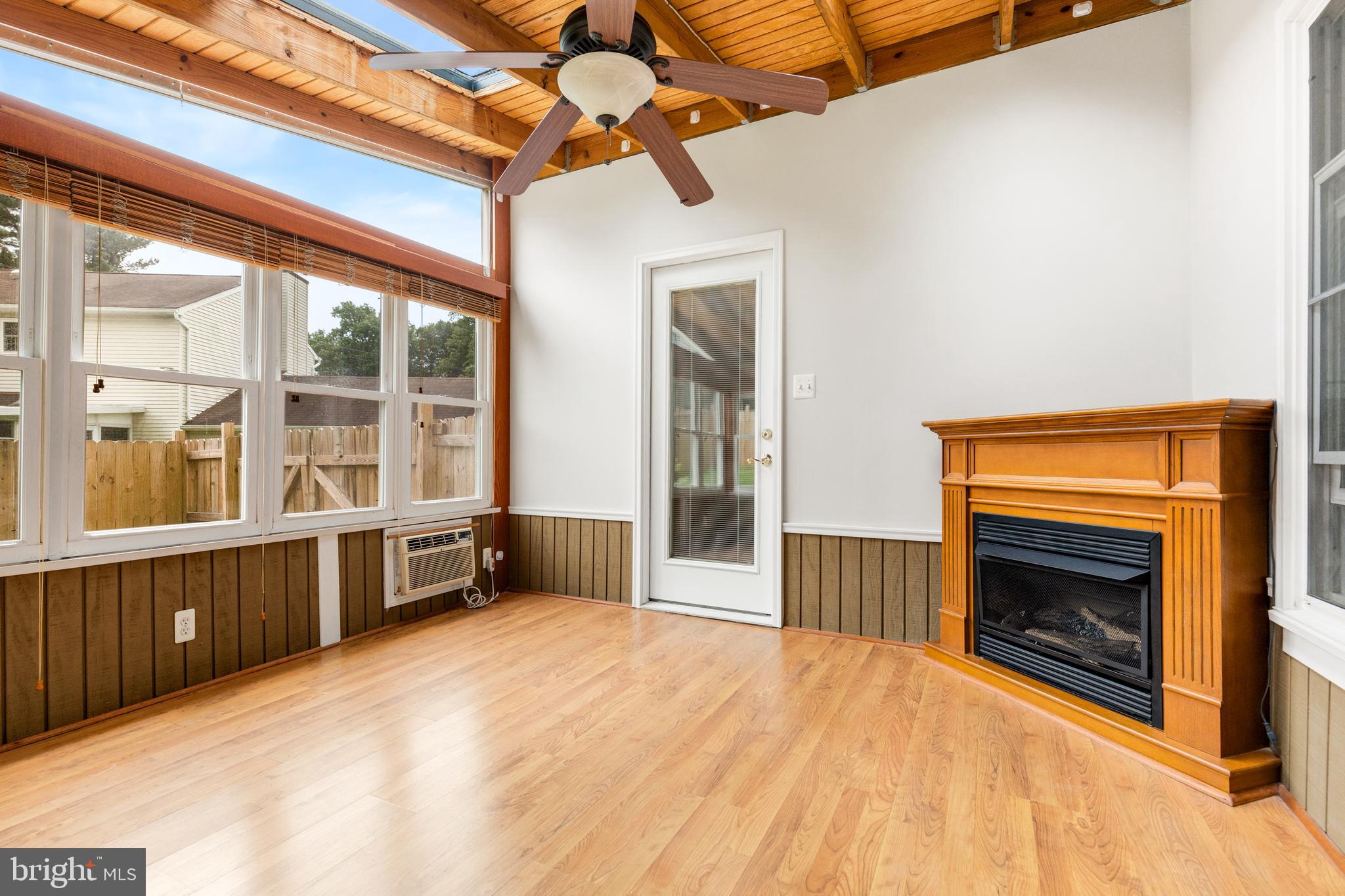 14505 Sandy Ridge Road Silver Spring, MD 20905 - Photo 12 of 46 Sunroom
