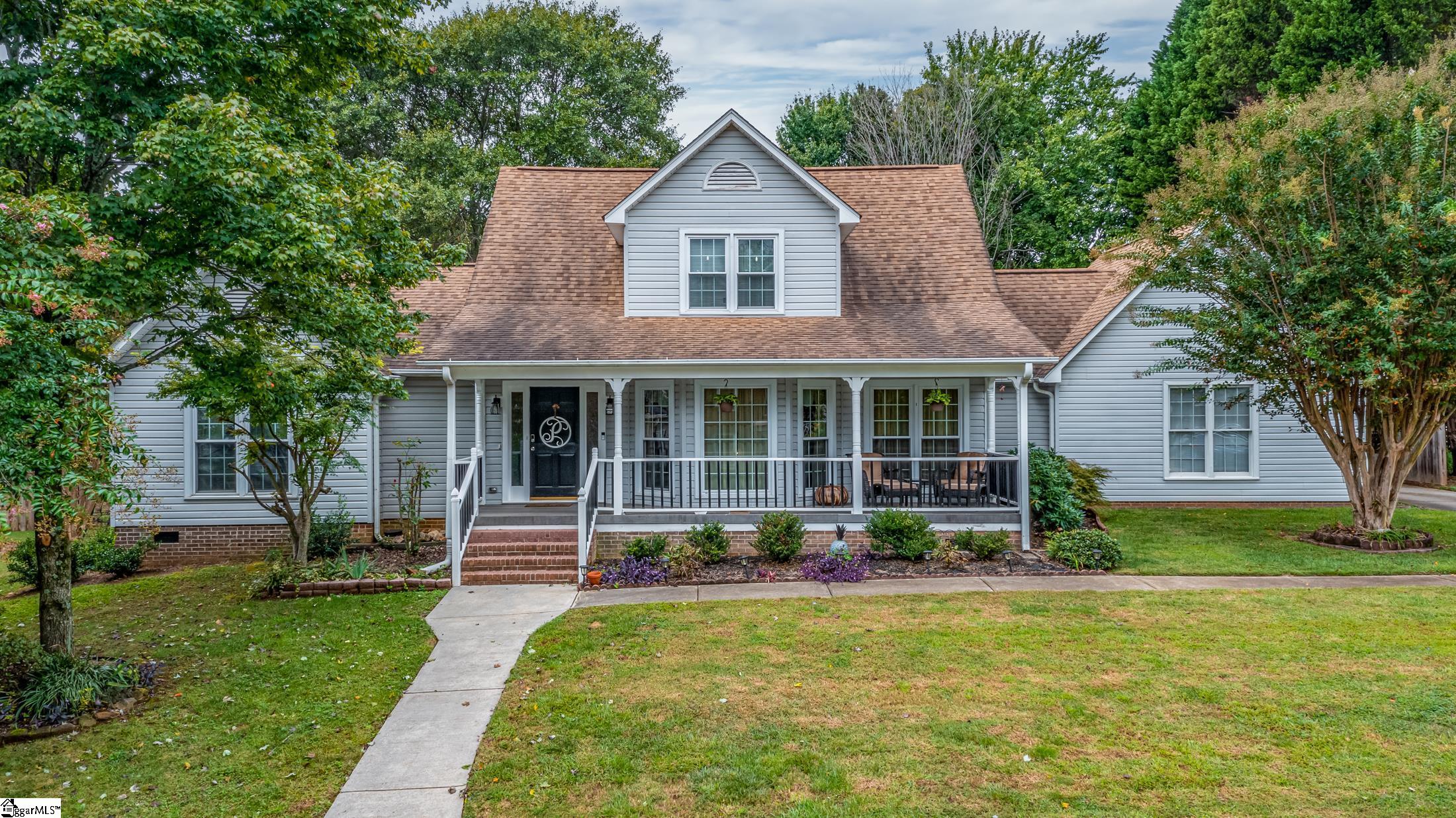 9 Middlecreek Way Greenville, SC 29607 - Photo 1 of 28 Gallery Image 1