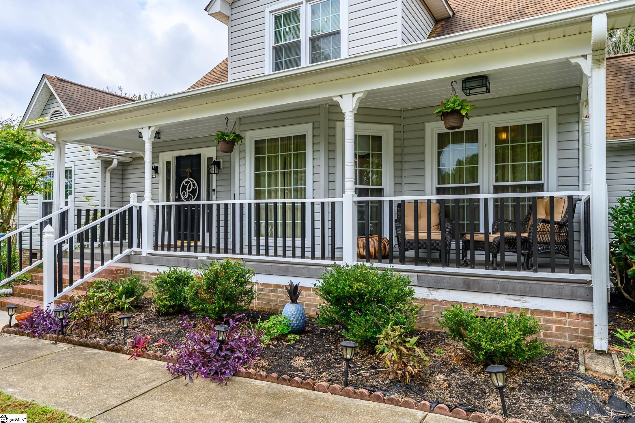 9 Middlecreek Way Greenville, SC 29607 - Photo 2 of 28 Gallery Image 2