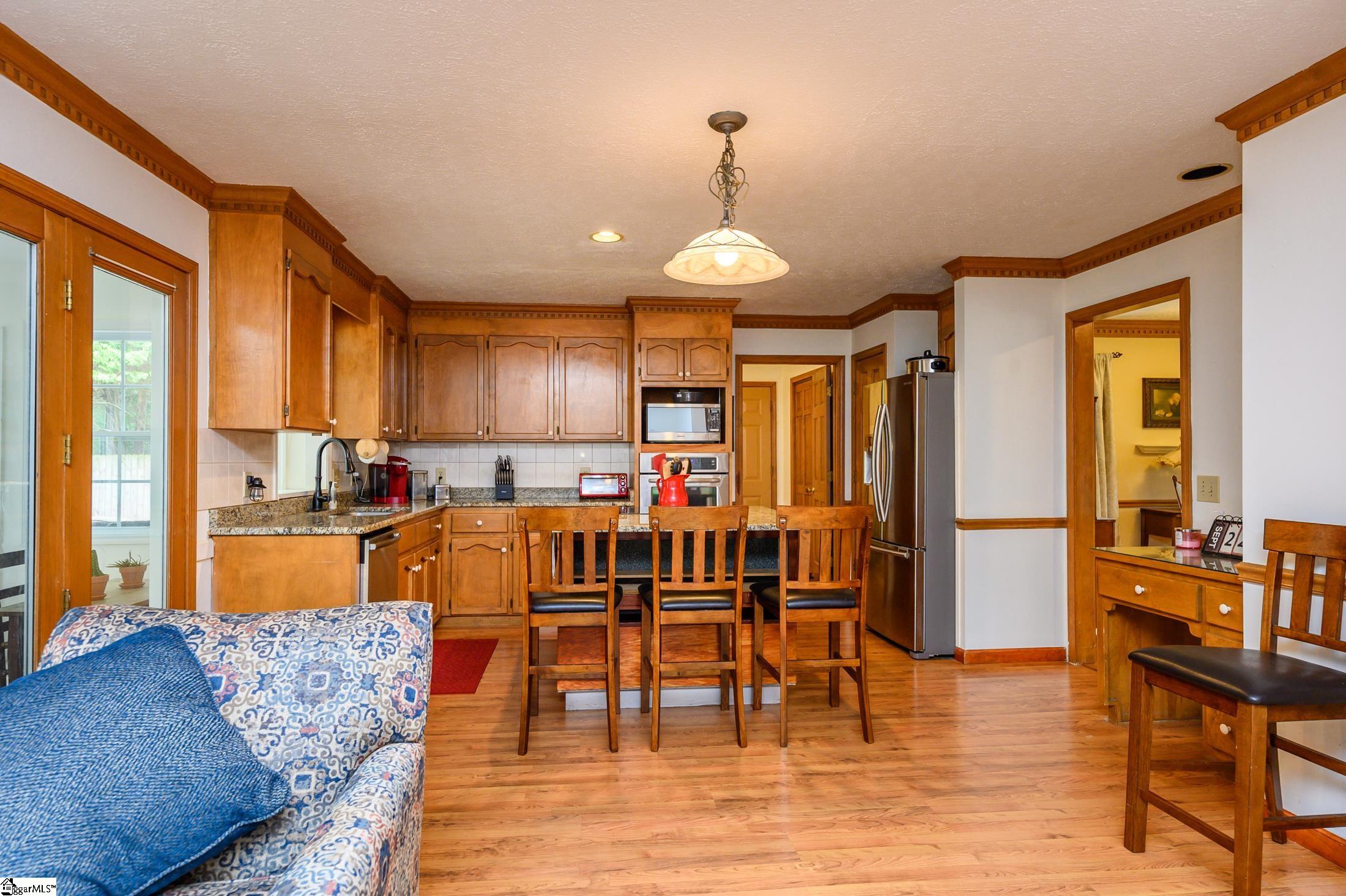 9 Middlecreek Way Greenville, SC 29607 - Photo 12 of 28 Gallery Image 12