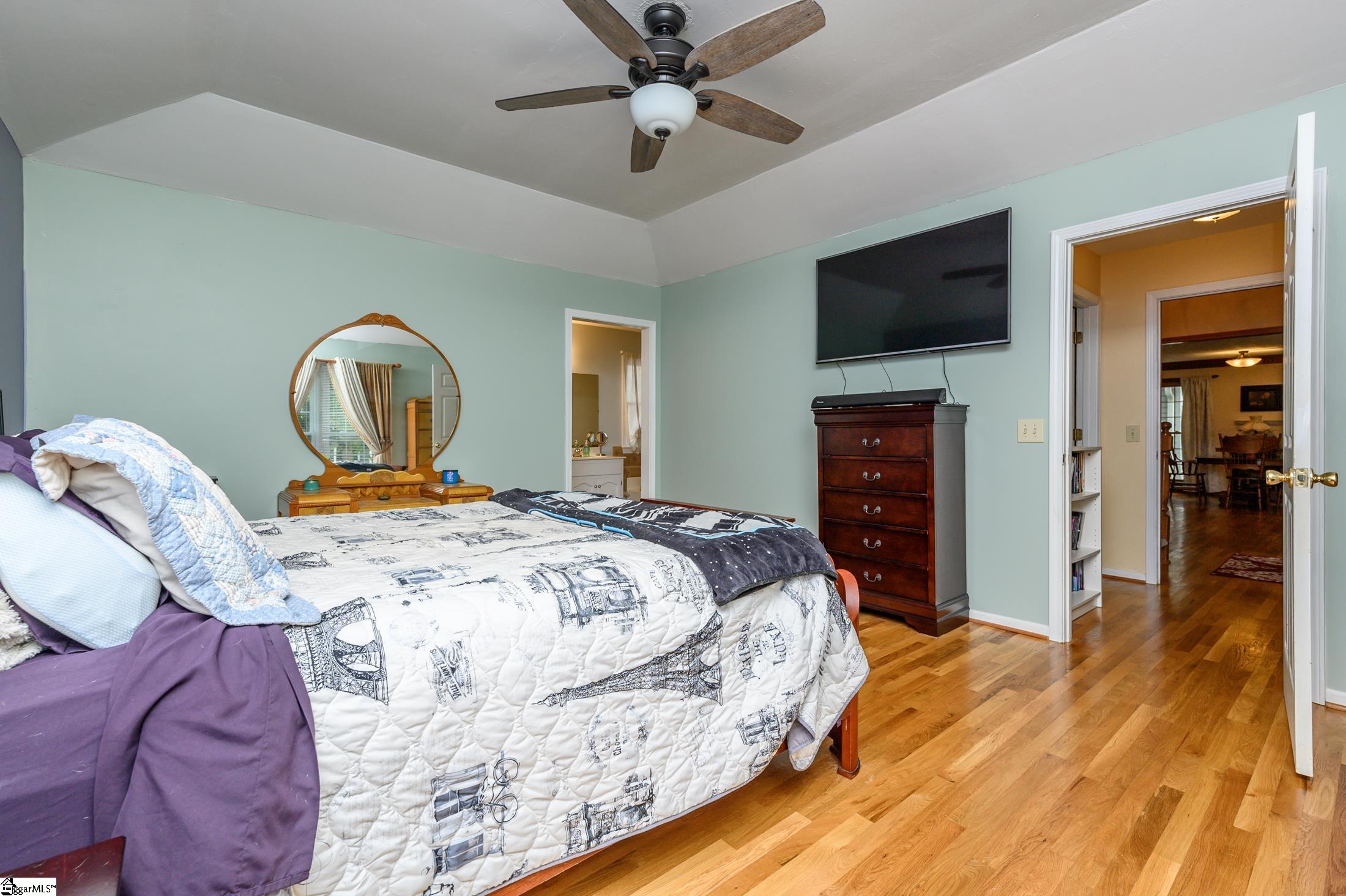 9 Middlecreek Way Greenville, SC 29607 - Photo 21 of 28 Gallery Image 21