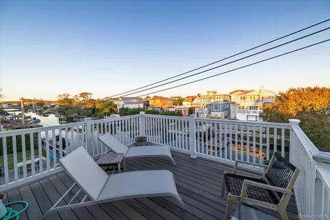 $1,649,000 | 12 Vinton Street, Long Beach, NY 11561