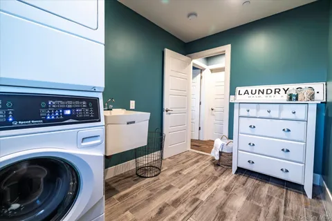 $1,649,000 | 12 Vinton Street, Long Beach, NY 11561