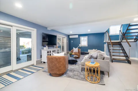 $1,649,000 | 12 Vinton Street, Long Beach, NY 11561