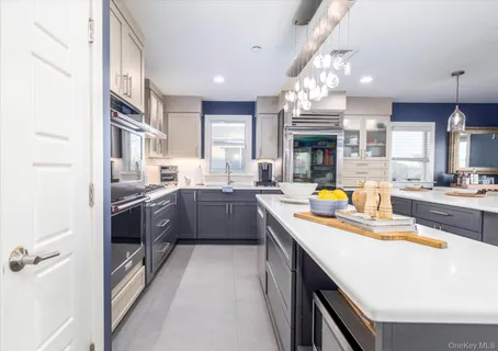 $1,649,000 | 12 Vinton Street, Long Beach, NY 11561