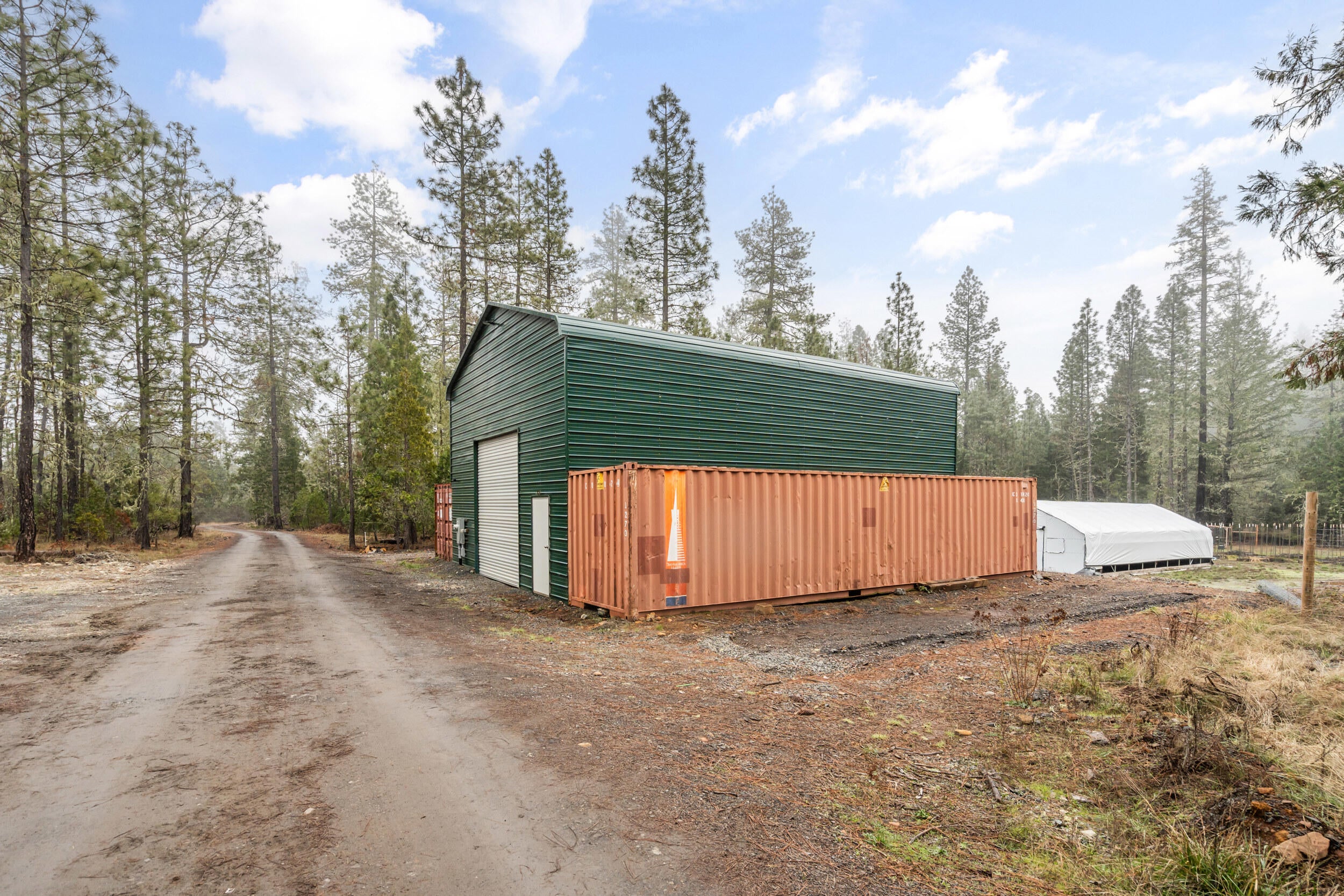 124 Buck Canyon Road Cave Junction, OR 97523 - Photo 28 of 37 28