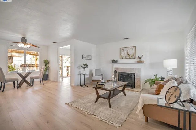 $850,000 | 15049 Kesterson Street, San Leandro, CA 94579