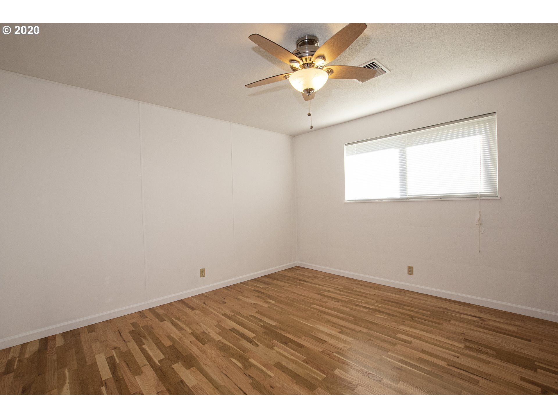 1785 Rambling Drive Springfield, OR 97477 - Photo 17 of 28