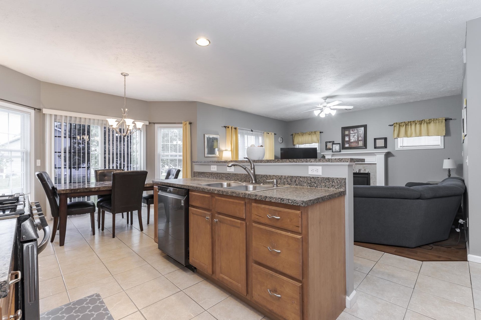 1325 Berkley Road Normal, IL 61761 - Photo 12 of 33 Gallery Image 12