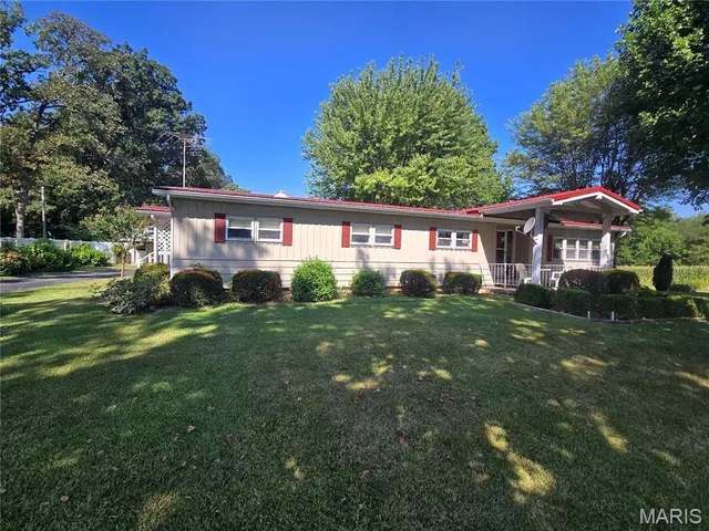 $125,000 | 2125 North Market Street, Sparta, IL 62286