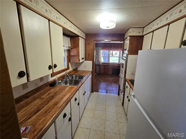 $125,000 | 2125 North Market Street, Sparta, IL 62286