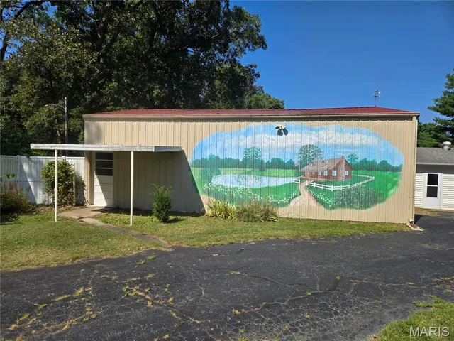 $125,000 | 2125 North Market Street, Sparta, IL 62286