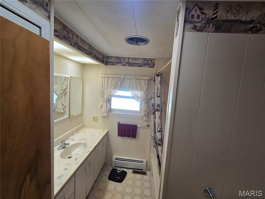 2125 North Market Street Sparta, IL 62286 - Photo 9 of 19