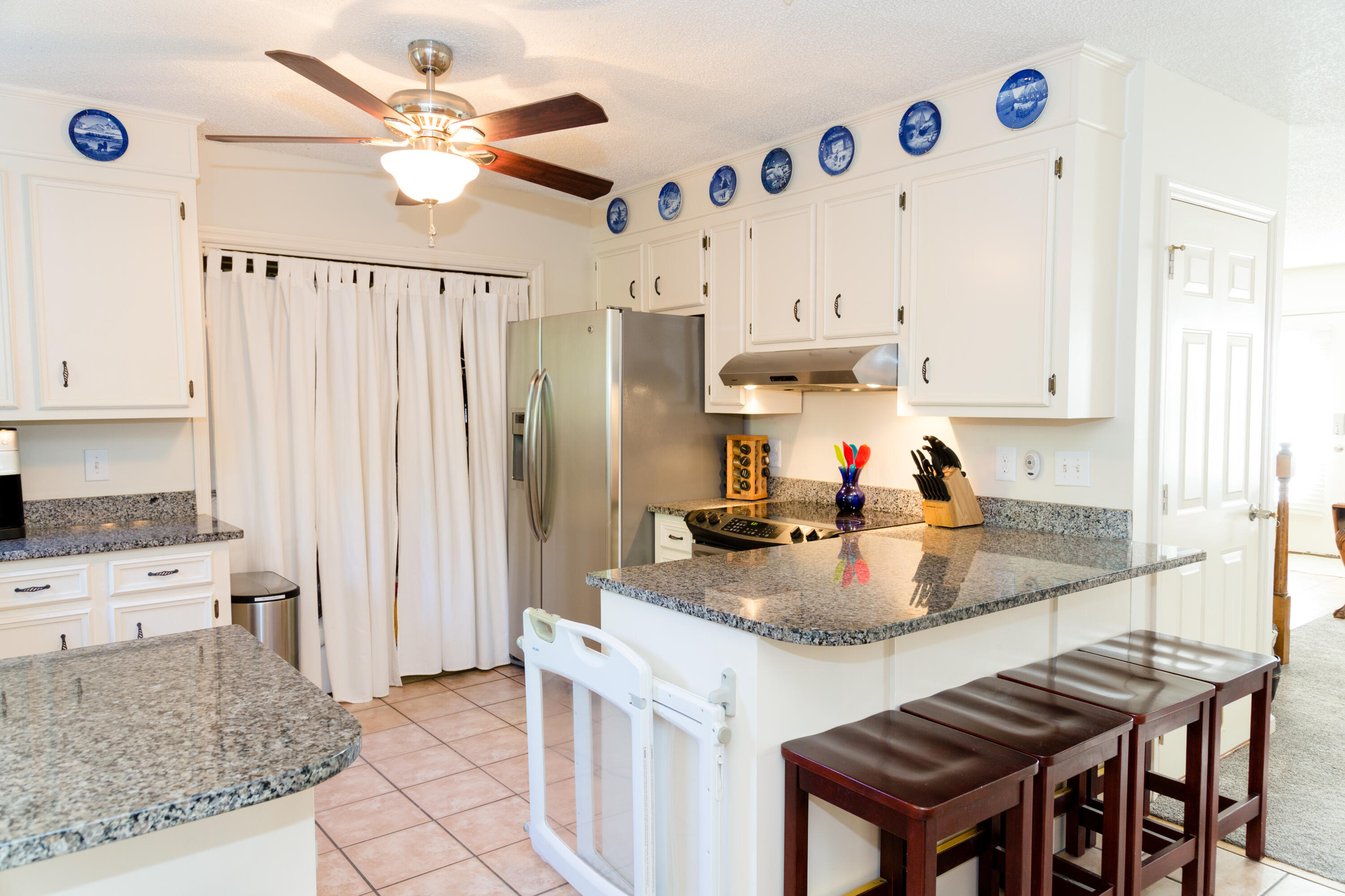 796 Harbor Pl Drive Charleston, SC 29412 - Photo 4 of 19 3Z2A6703p