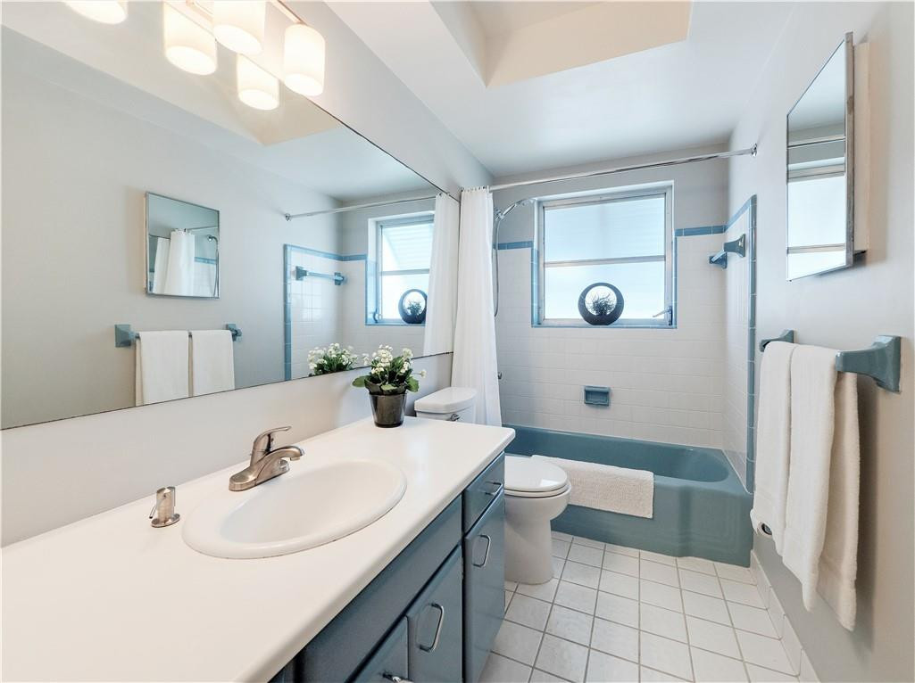 1241 Dolphin Road Riviera Beach, FL 33404 - Photo 11 of 25 Photo 11