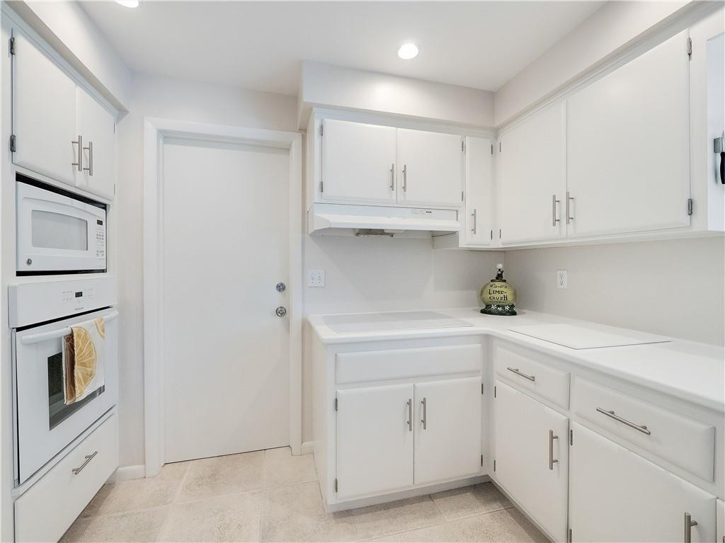 1241 Dolphin Road Riviera Beach, FL 33404 - Photo 9 of 25 Photo 9