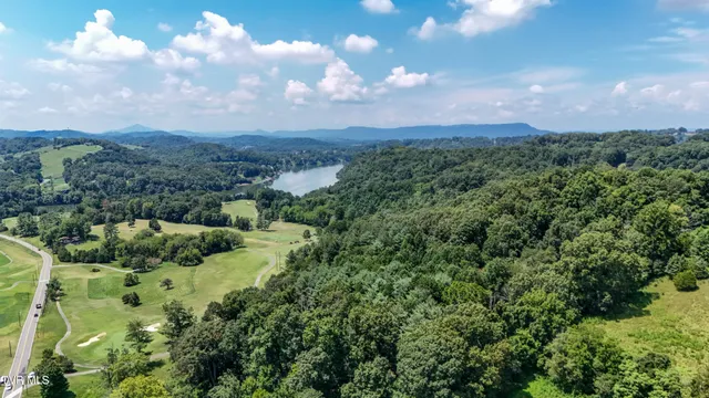 $799,000 | 208 Park Ridge Court, Kingsport, TN 37664