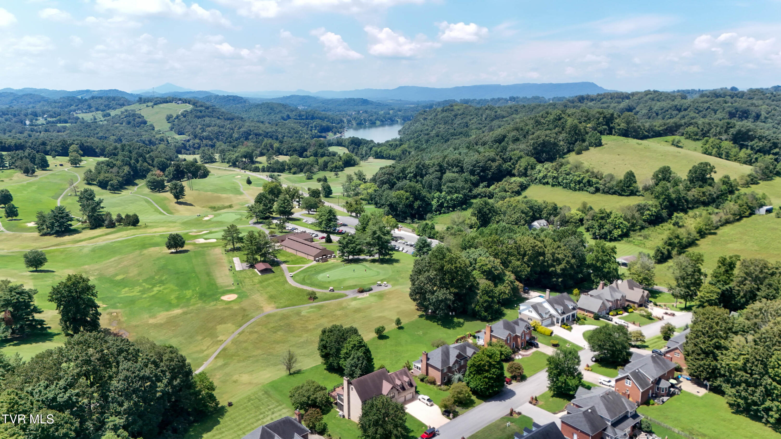 208 Park Ridge Court Kingsport, TN 37664 - Photo 105 of 108 208 Park Ridge Drone SCISSOM-11