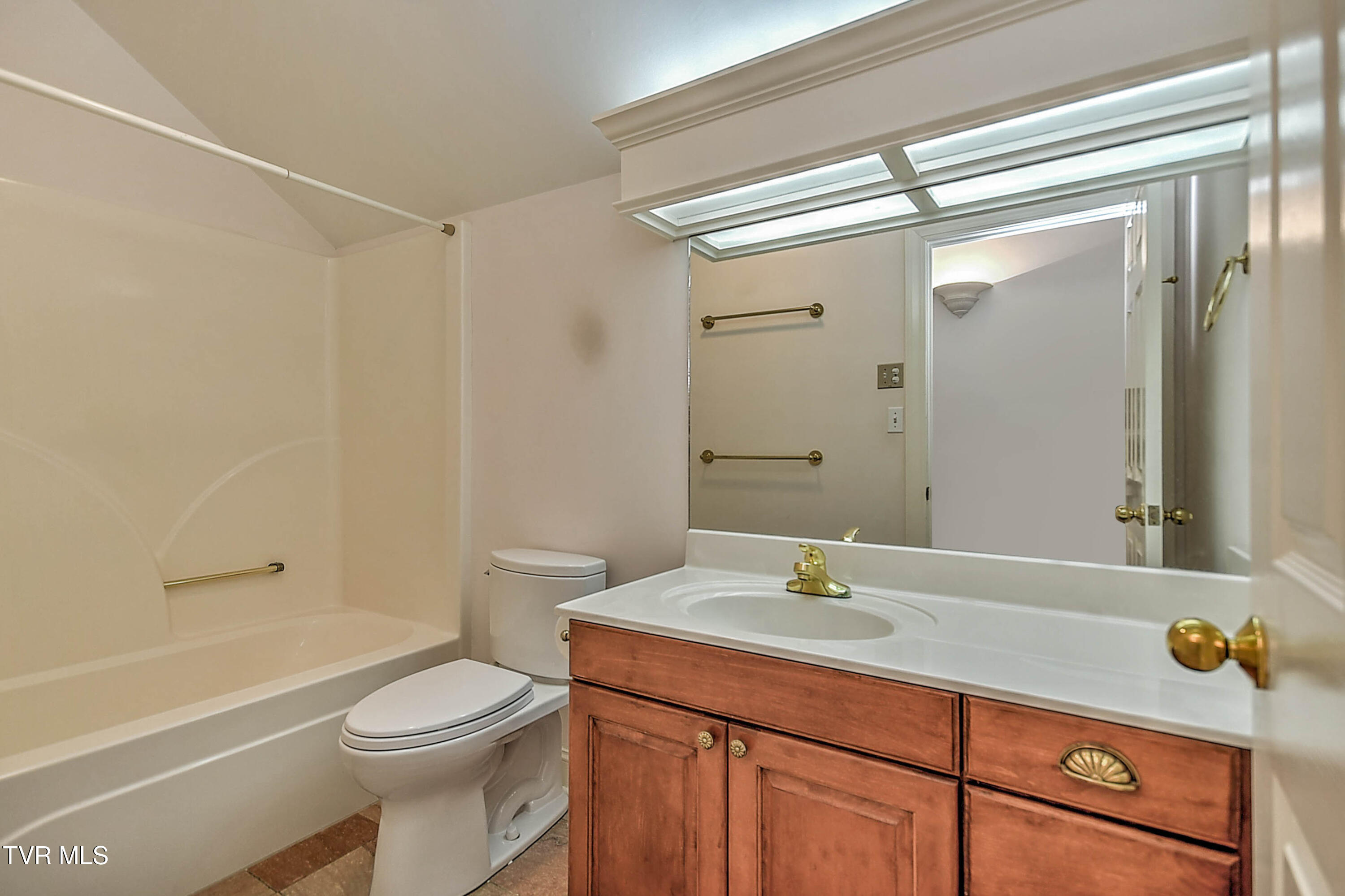 208 Park Ridge Court Kingsport, TN 37664 - Photo 61 of 108 208 Park Ridge ES-56