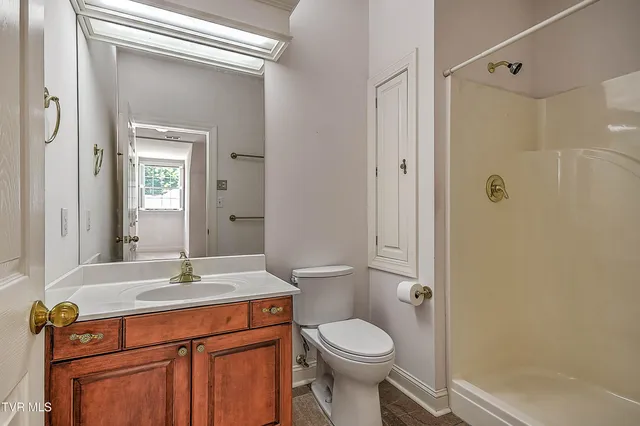 $799,000 | 208 Park Ridge Court, Kingsport, TN 37664