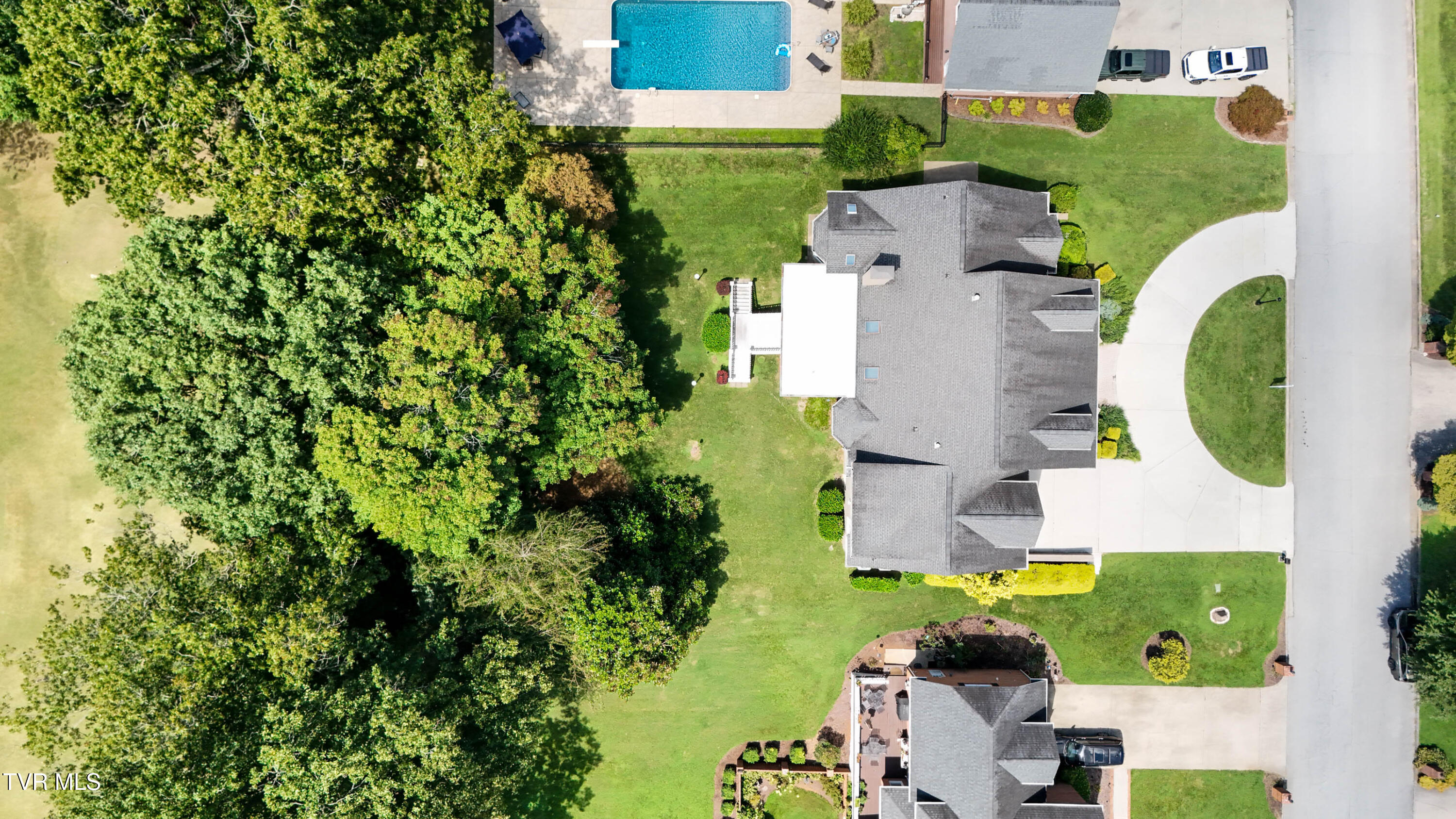 208 Park Ridge Court Kingsport, TN 37664 - Photo 96 of 108 208 Park Ridge Drone SCISSOM-2