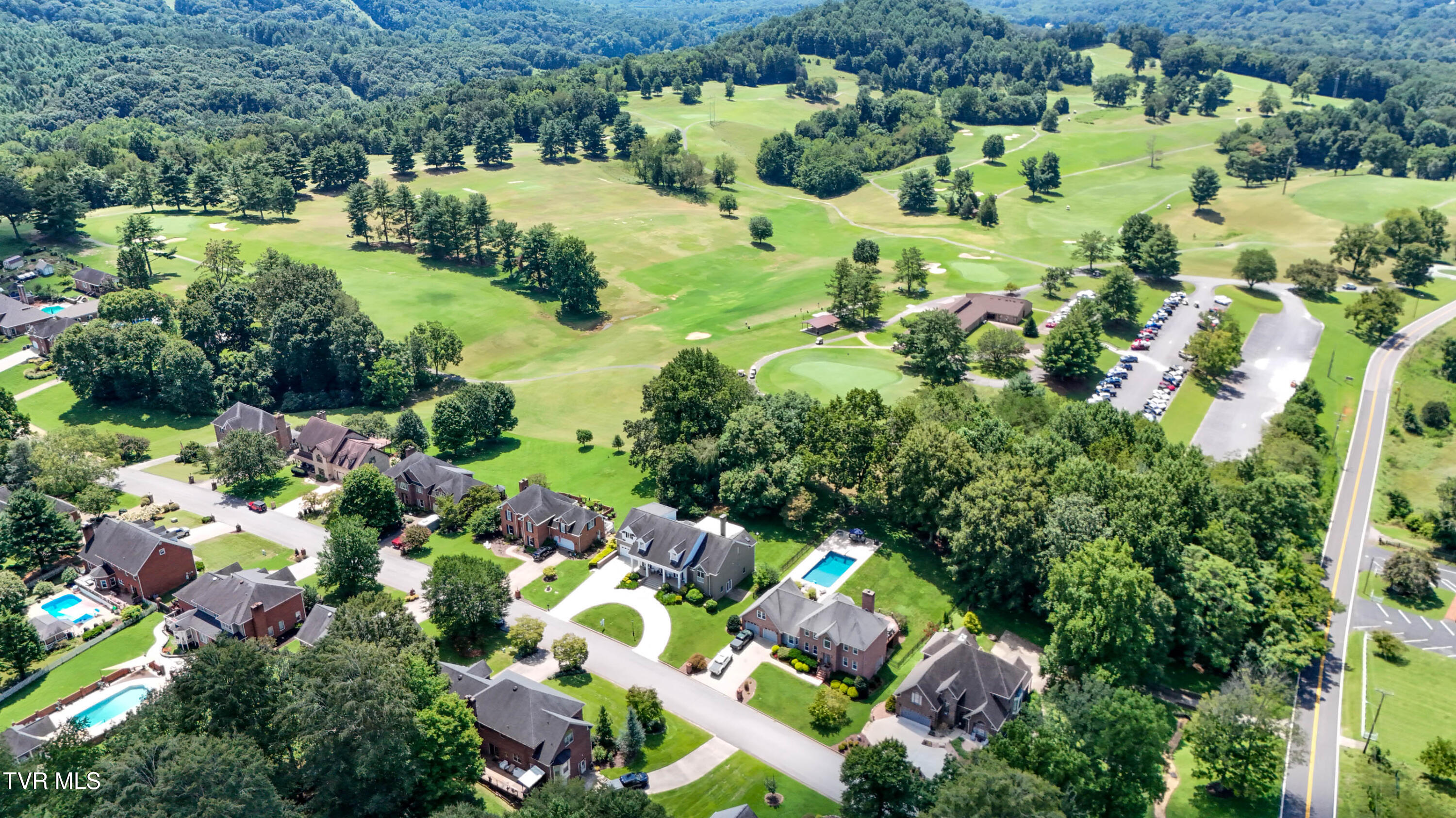 208 Park Ridge Court Kingsport, TN 37664 - Photo 98 of 108 208 Park Ridge Drone SCISSOM-4