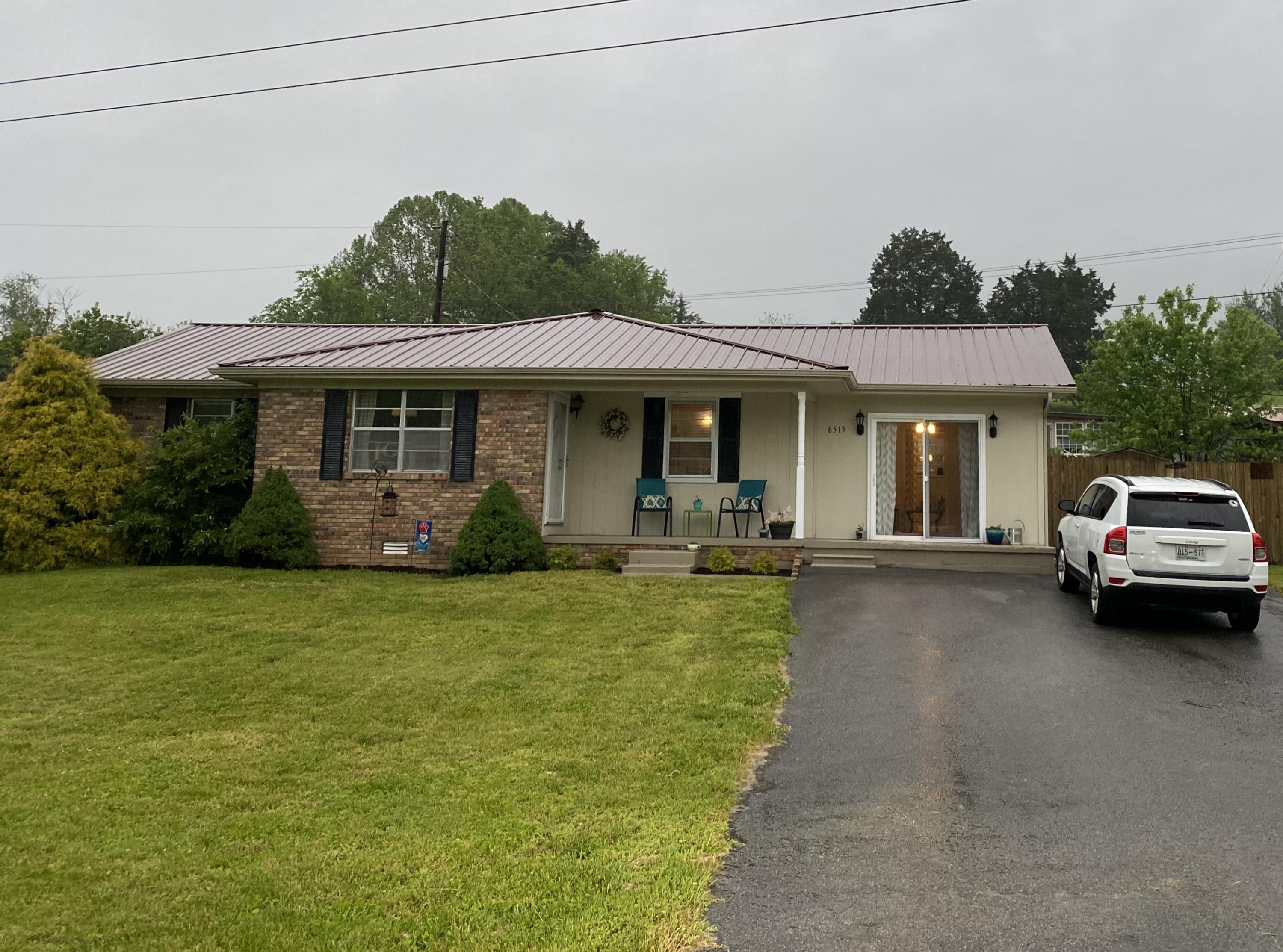 6515 Wilderness Road Ewing, VA 24248 - Photo 3 of 21 Front View
