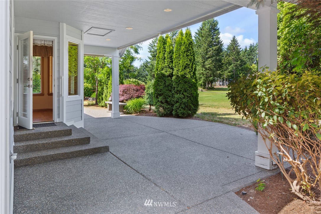 50 East Hofaker Road Allyn, WA 98524 - Photo 1 of 25 Gallery Image 1