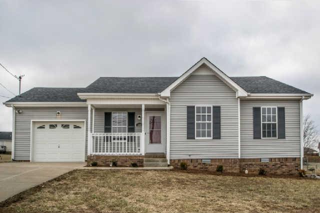205 Ruf Drive Oak Grove, KY 42262 - Photo 2 of 20 a front view of a house