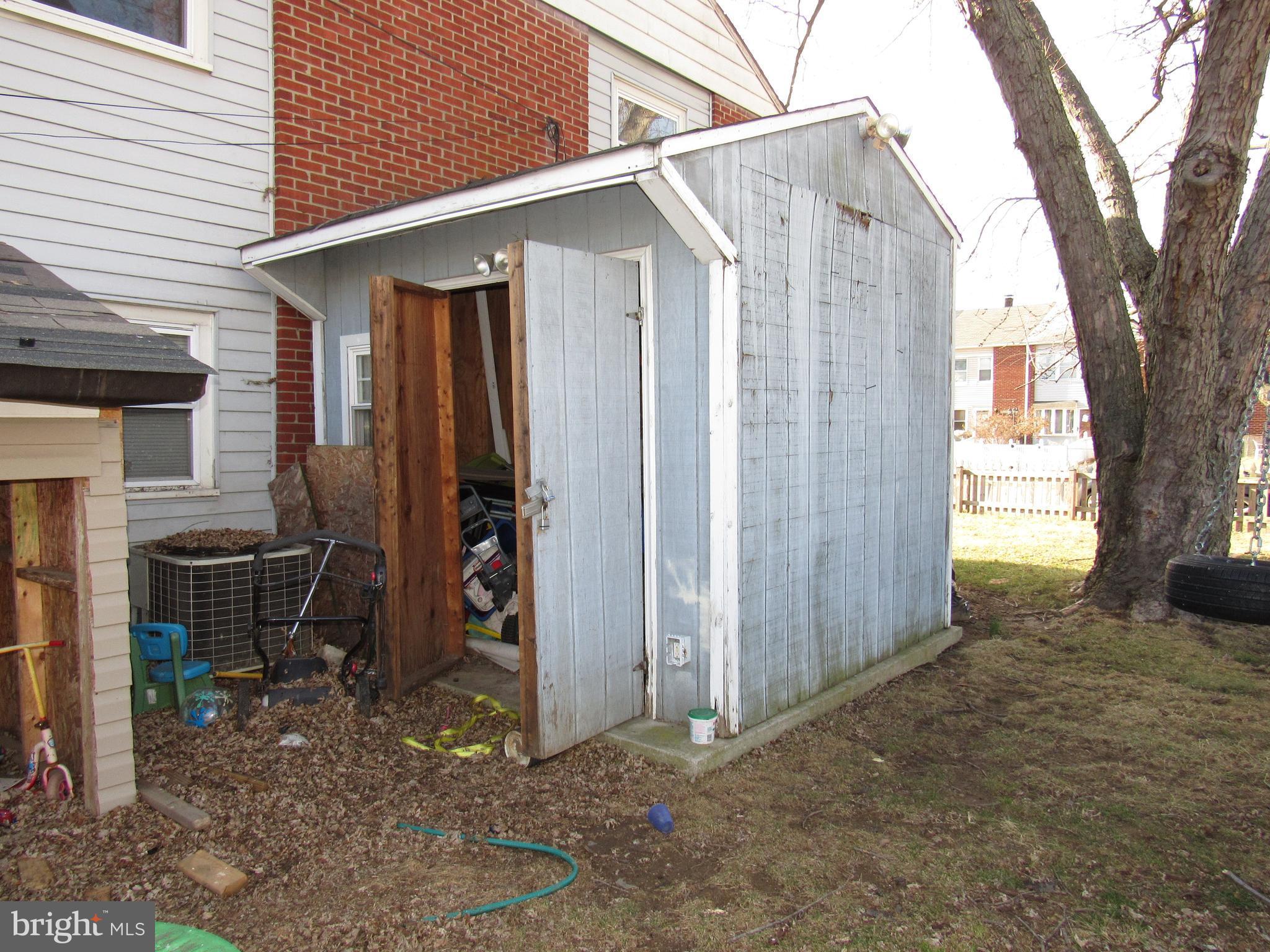 2001 Kelmore Road Baltimore, MD 21222 - Photo 21 of 21 Exterior (Rear)