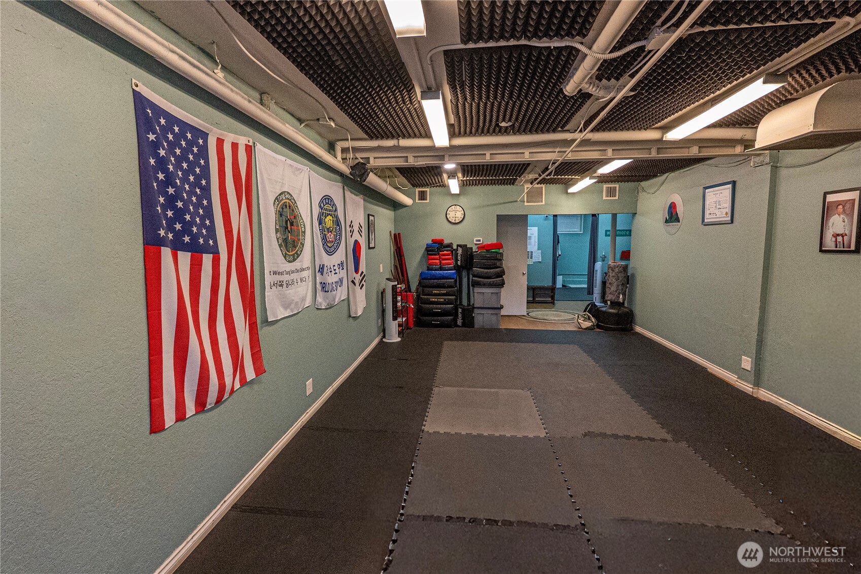 5631 California Avenue Southwest Seattle, WA 98136 - Photo 6 of 18